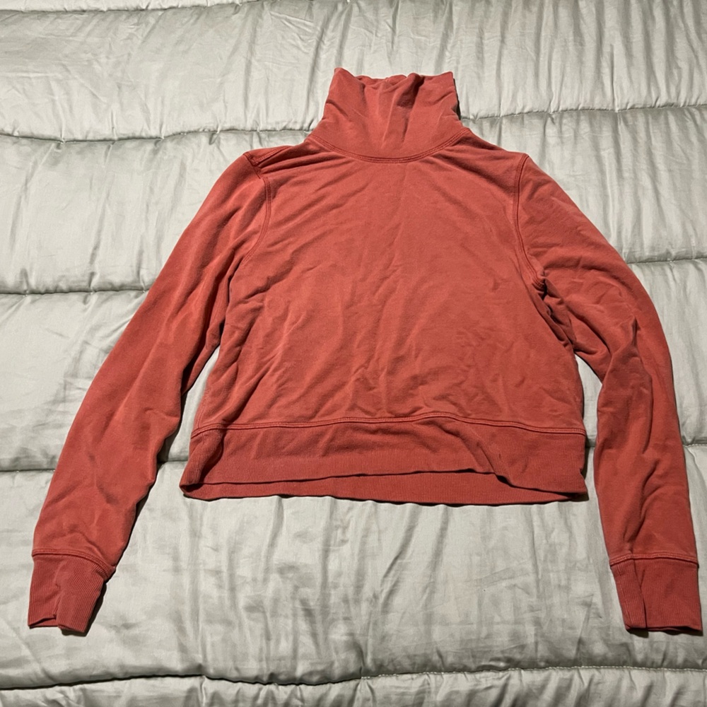 Athleta Orange Cropped Long Sleeved Turtleneck Top, size XS